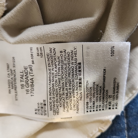 Gap boyfriend roll-up shorts, size 16L - Picture 5 of 7